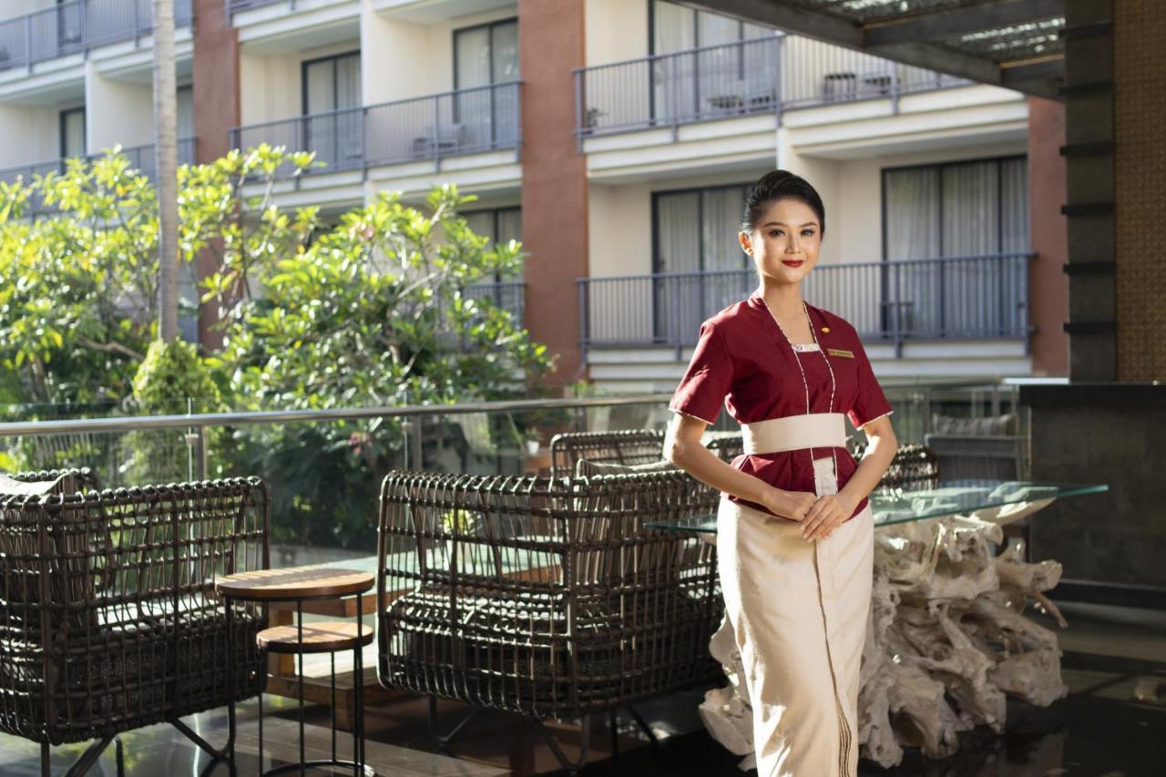 Swiss-Belhotel Tuban Kuta Lombok Exterior foto