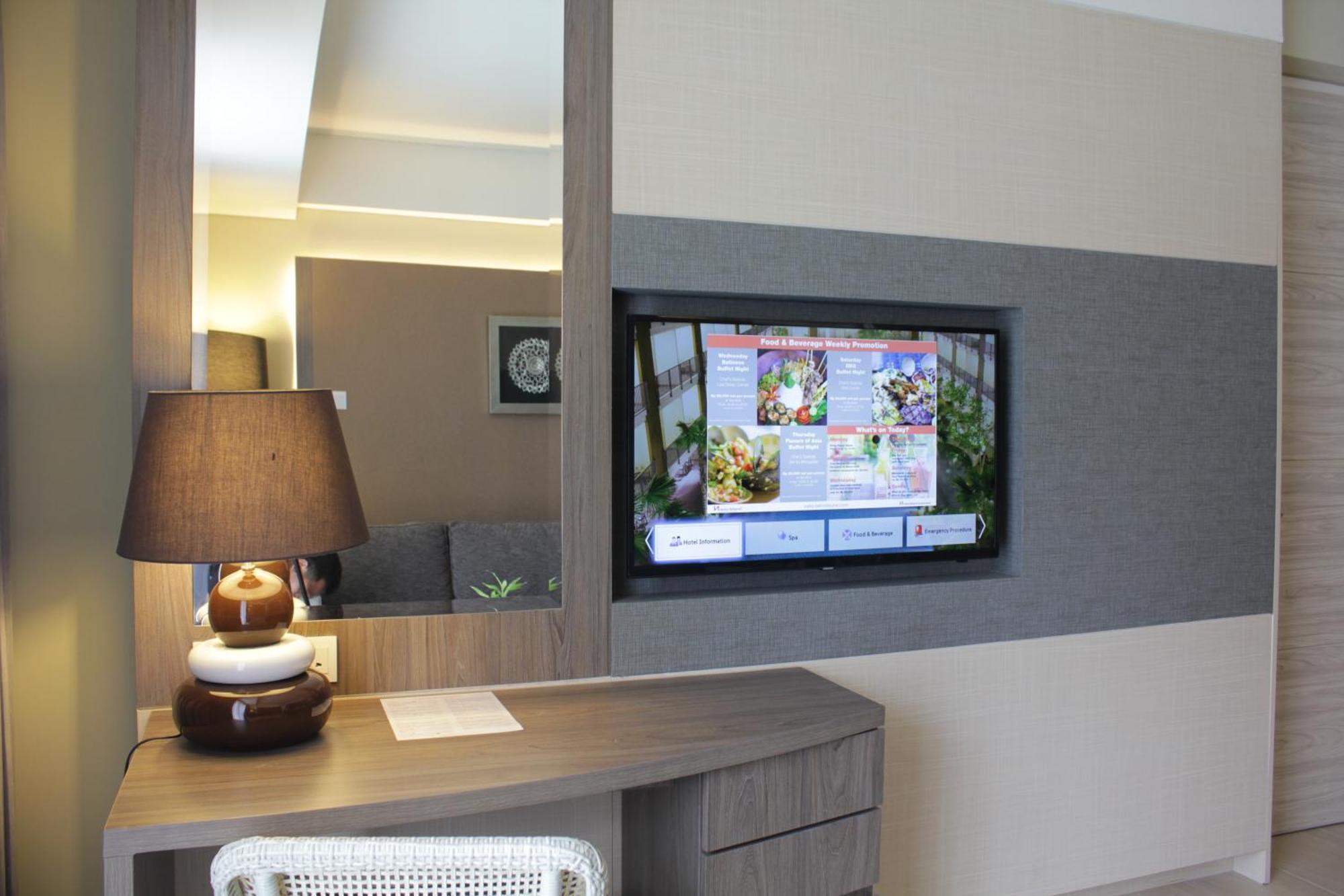 Swiss-Belhotel Tuban Kuta Lombok Quarto foto